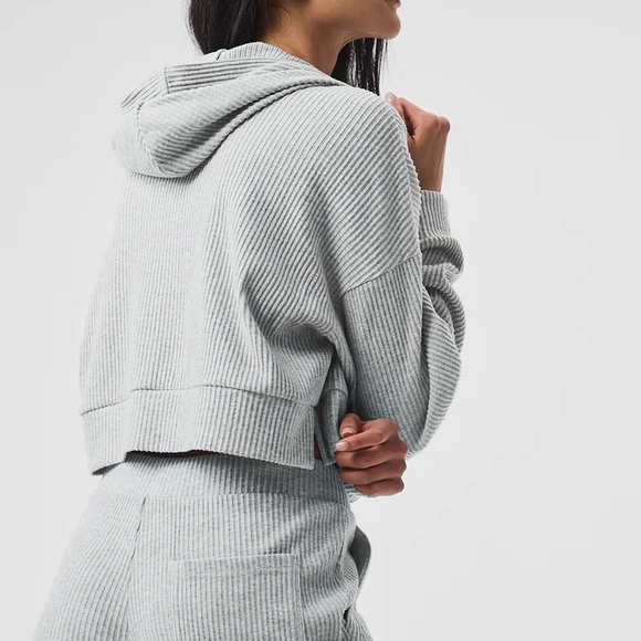 Alo Muse Gray Ribbed Soft Cropped Hoodie - Picture 2 of 9